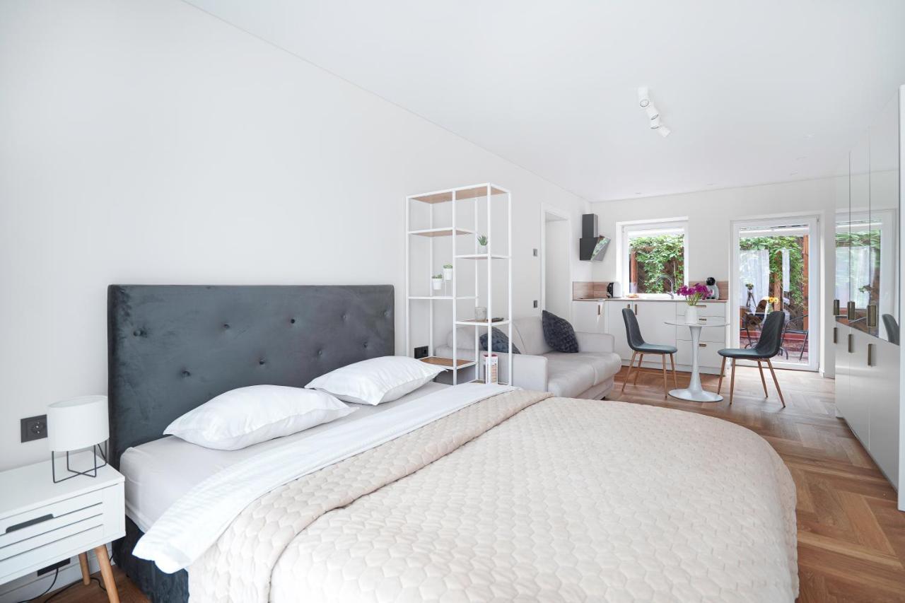 Exclusive Oldnew Apartments In City Center Panevėžys Екстериор снимка